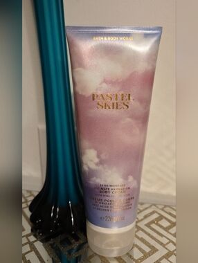 Bath & Body Works Pastel Skies Body Cream